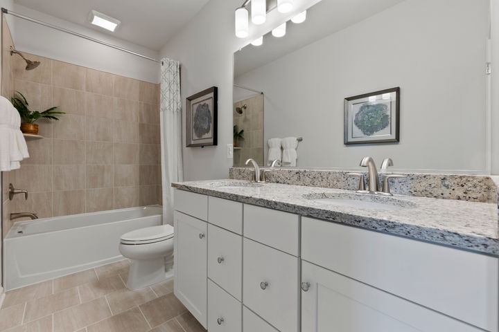 Full Bathroom